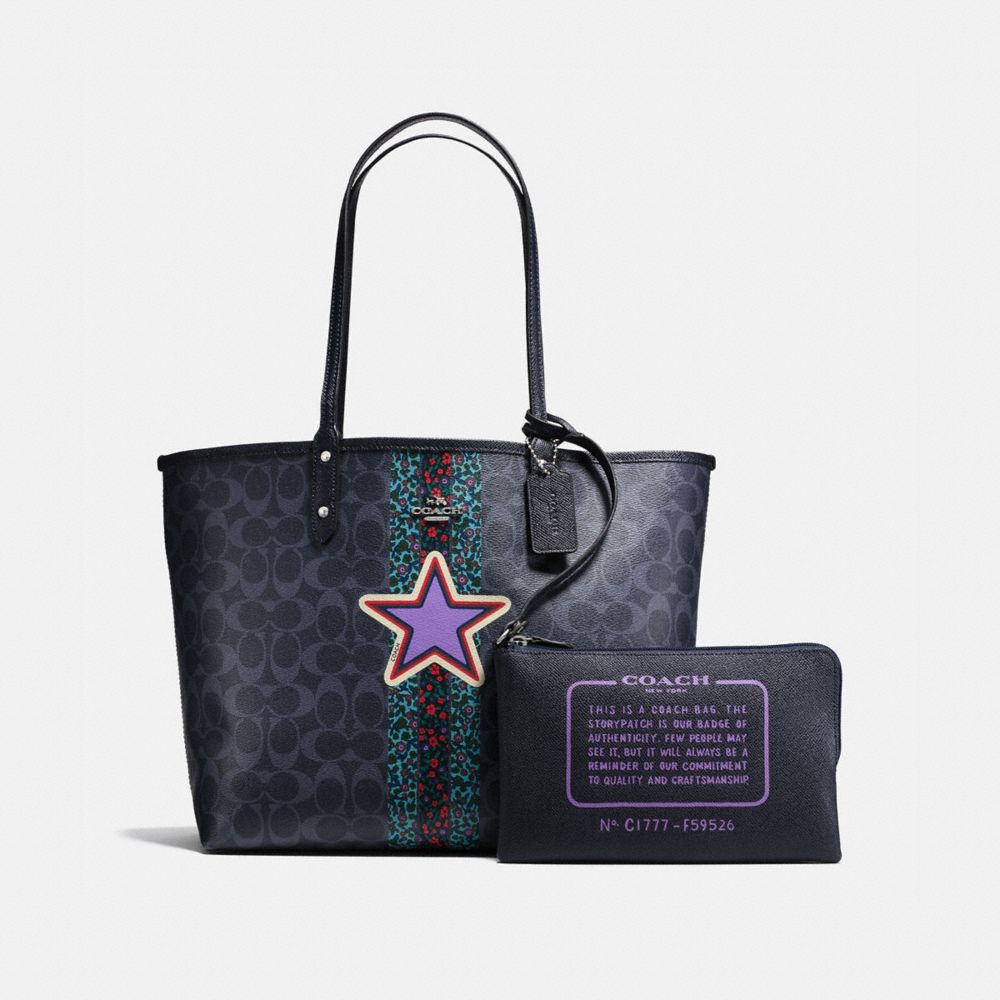 REVERSIBLE CITY TOTE IN SIGNATURE RANCH VARISTY STRIPE COATED  CANVAS WITH STAR MOTIF - COACH f59526 - SILVER/DENIM MULTI