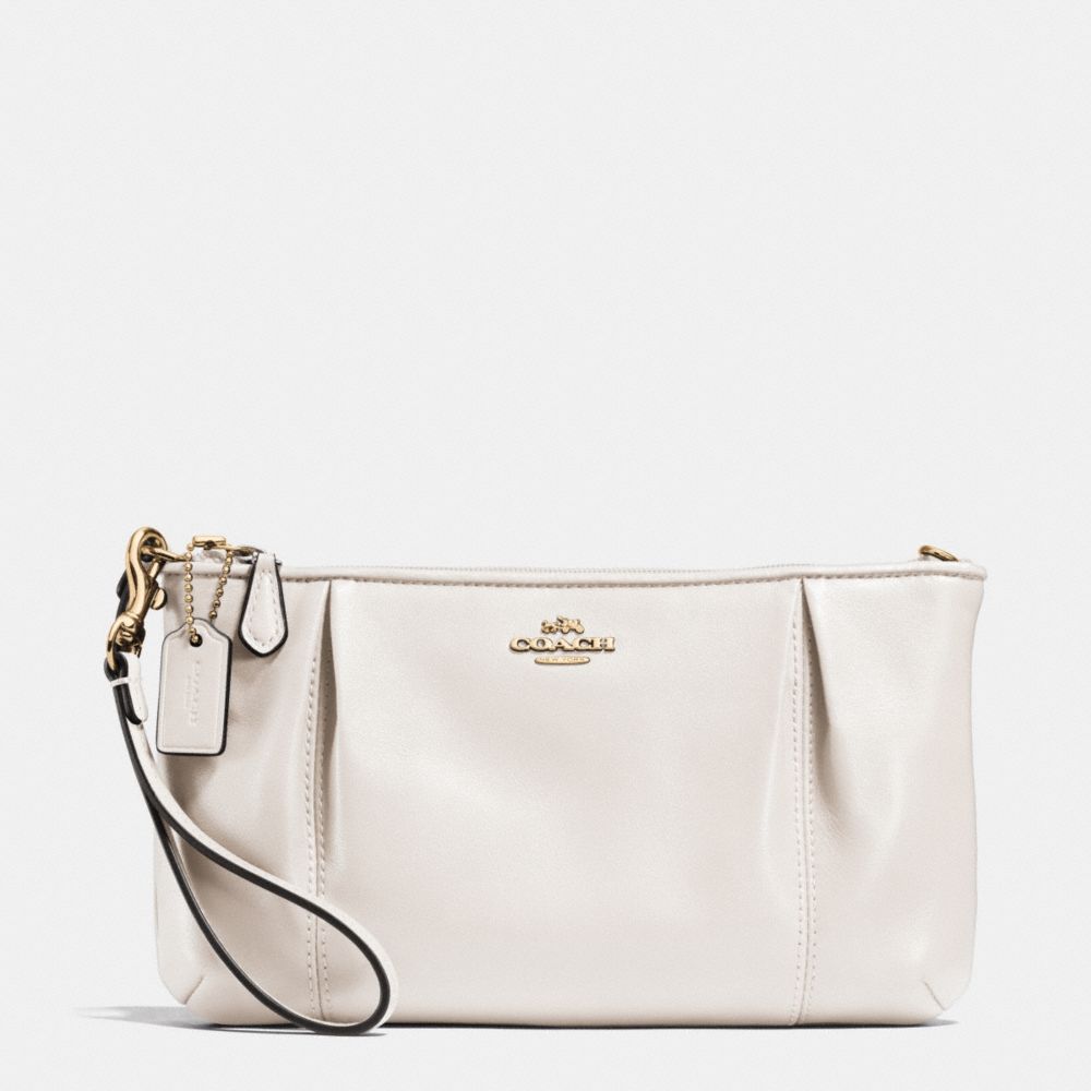 COACH COLETTE ZIP TOP WRISTLET IN CALF LEATHER - LIGHT GOLD/CHALK - F64369