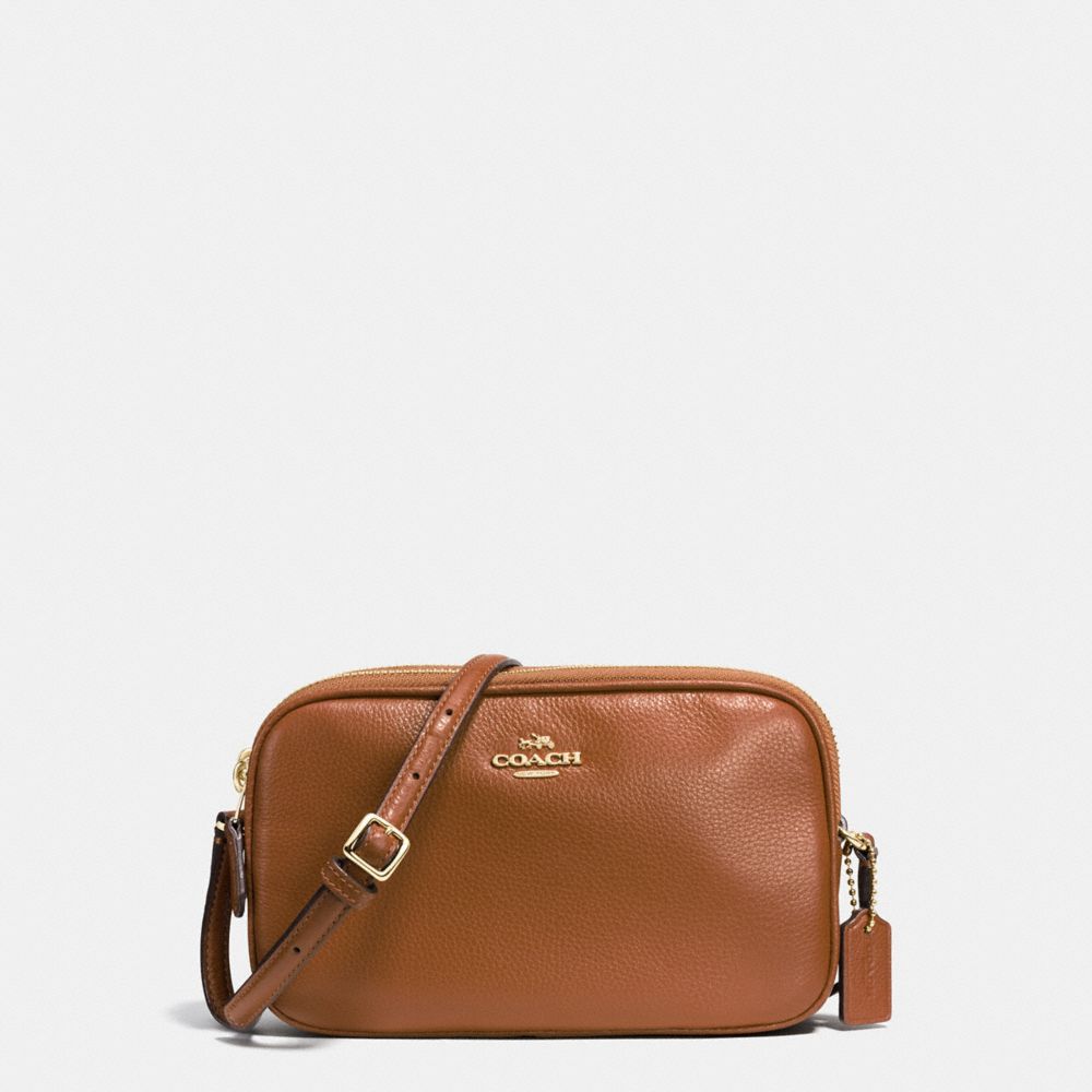 CROSSBODY POUCH IN PEBBLE LEATHER - COACH f65988 - IMITATION GOLD/SADDLE