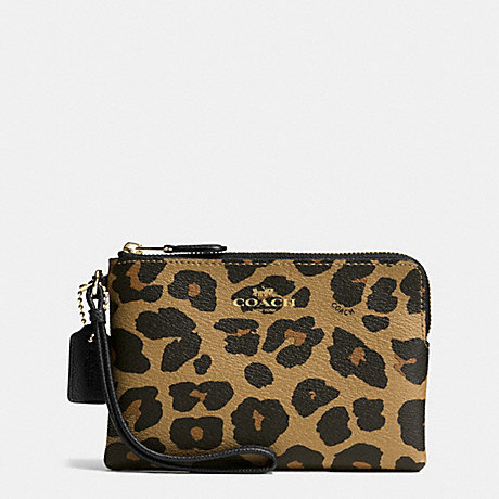 COACH CORNER ZIP SMALL WRISTLET IN LEOPARD PRINT COATED CANVAS - IMITATION GOLD/NATURAL - f66053