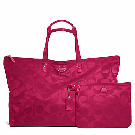 COACH GETAWAY SIGNATURE NYLON LARGE PACKABLE WEEKENDER - SILVER/FUCHSIA - f77316