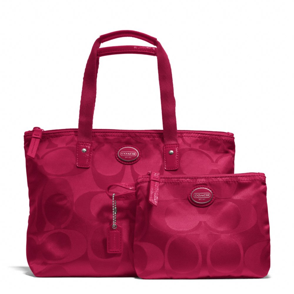 COACH GETAWAY SIGNATURE NYLON SMALL PACKABLE TOTE - SILVER/FUCHSIA - F77322