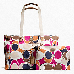 GETAWAY HAND DRAWN SCARF PRINT PACKABLE WEEKENDER - f77419 - SILVER/MULTICOLOR