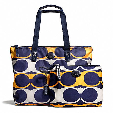 COACH GETAWAY LINEAR C PRINT SMALL PACKABLE TOTE -  - f77440