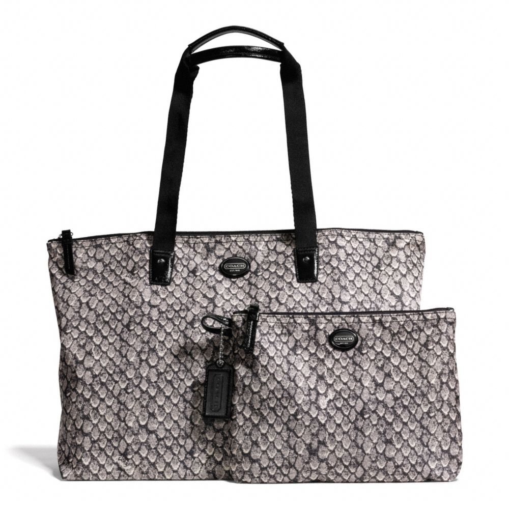 COACH GETAWAY SNAKE PRINT PACKABLE WEEKENDER - SILVER/GUNMETAL - F77461