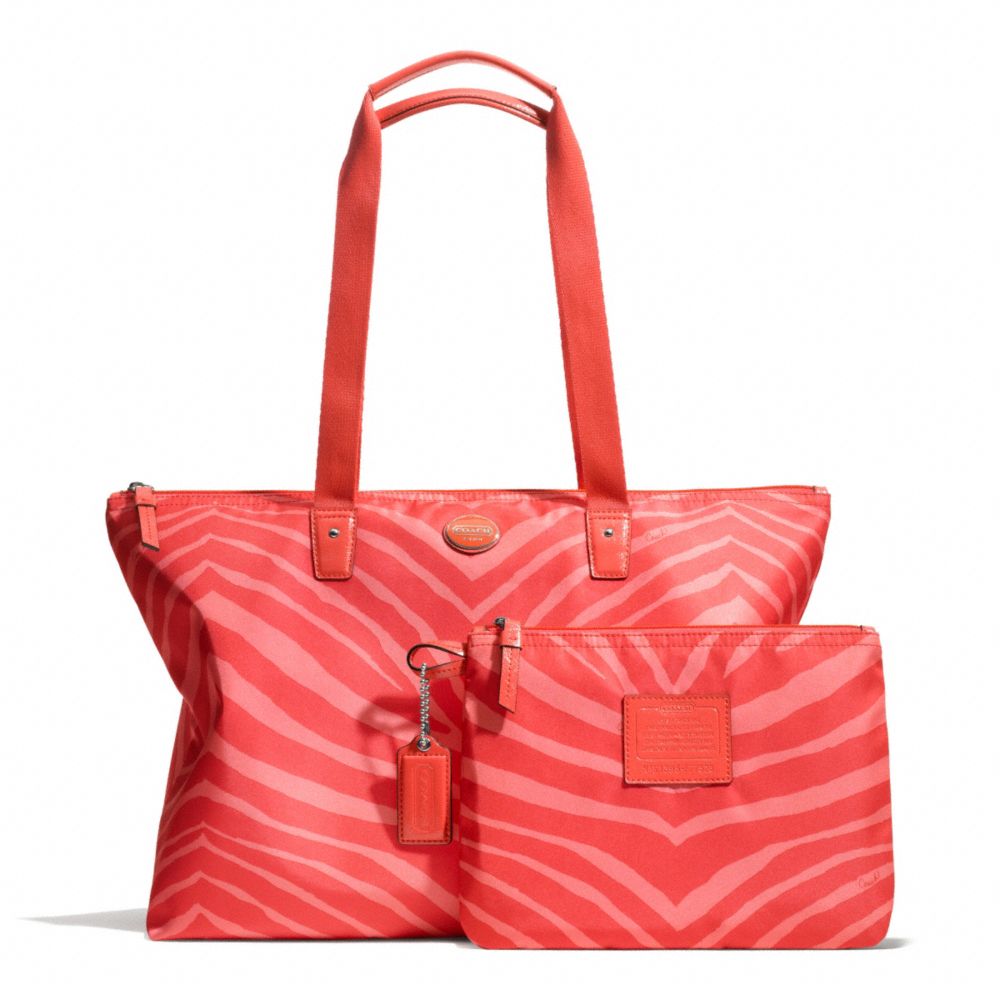 COACH GETAWAY ZEBRA PRINT WEEKENDER - SILVER/HOT ORANGE - F77526