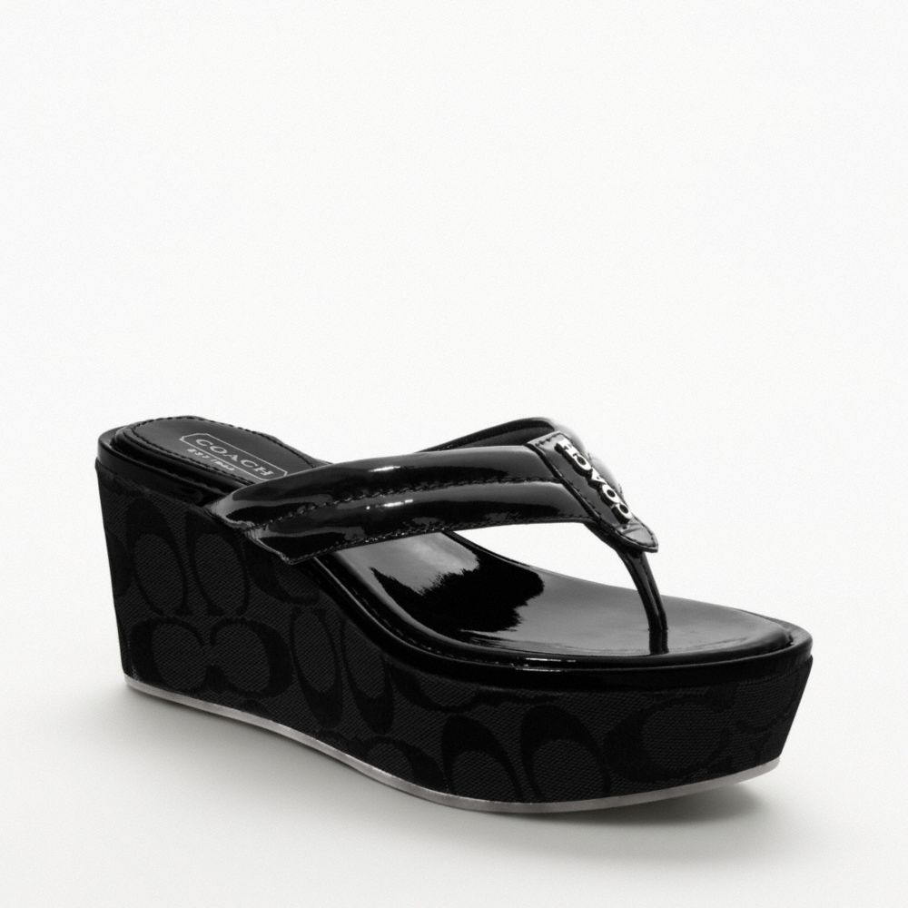 Nella Signature Wedge