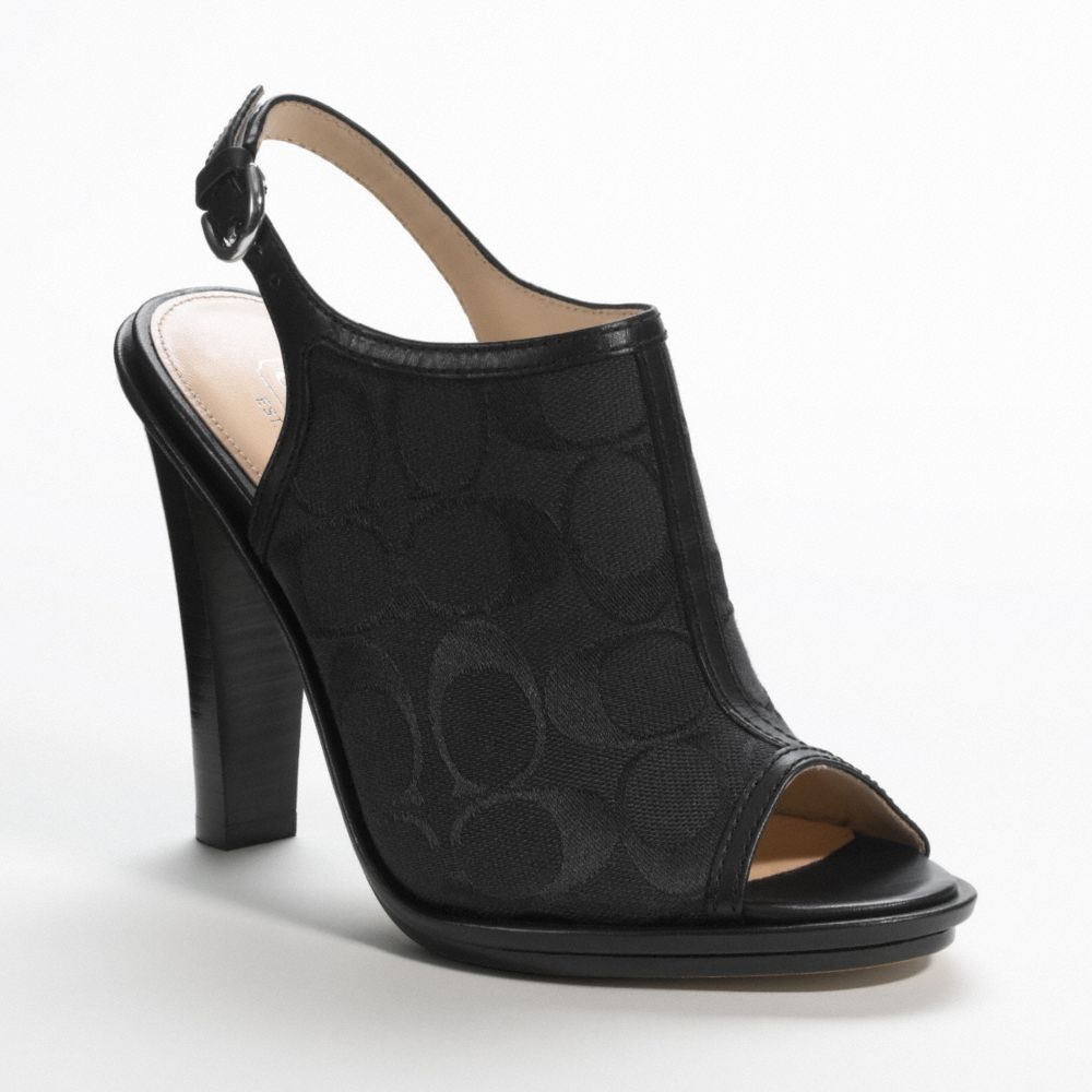 Trishia Heel