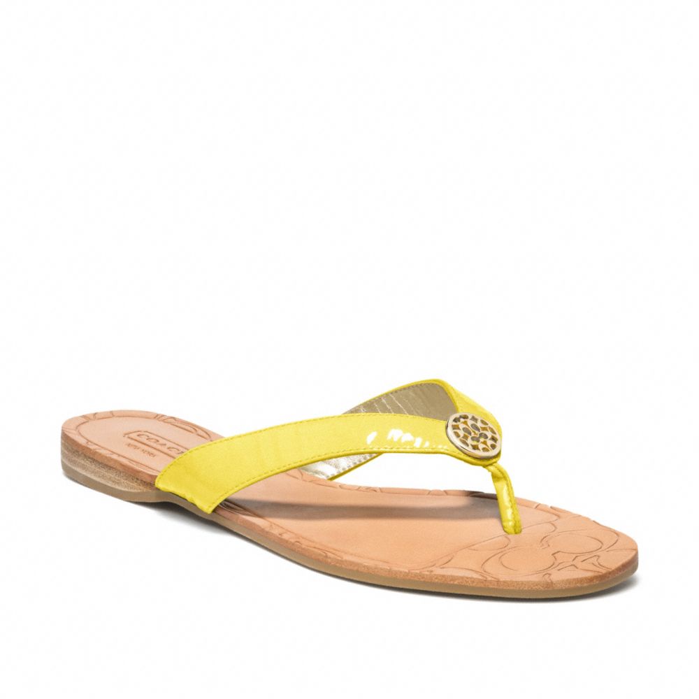 SARA SANDAL