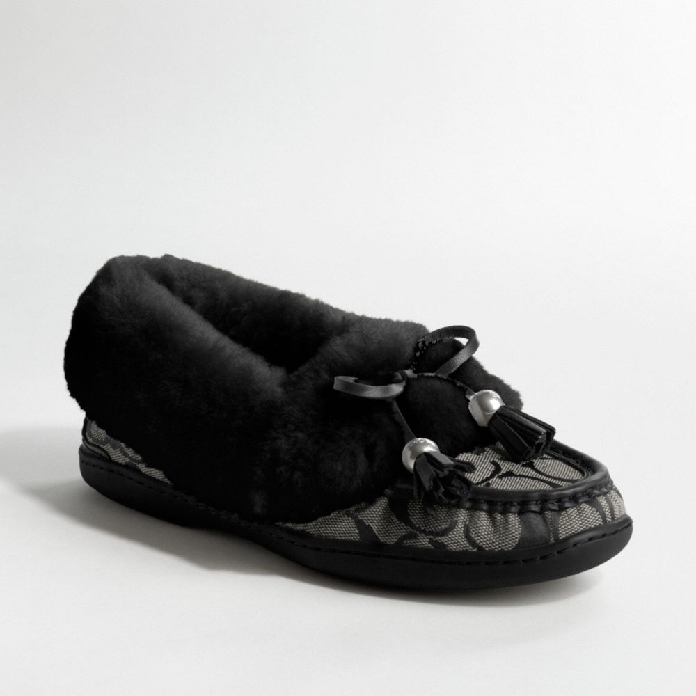 FIONA SIGNATURE FLAT $98.00