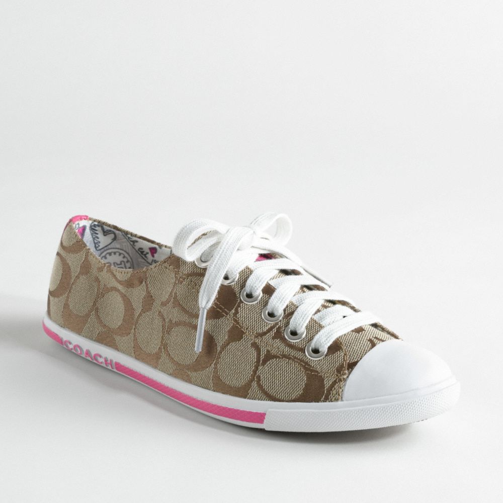 Dillan SNEAKER $98.00