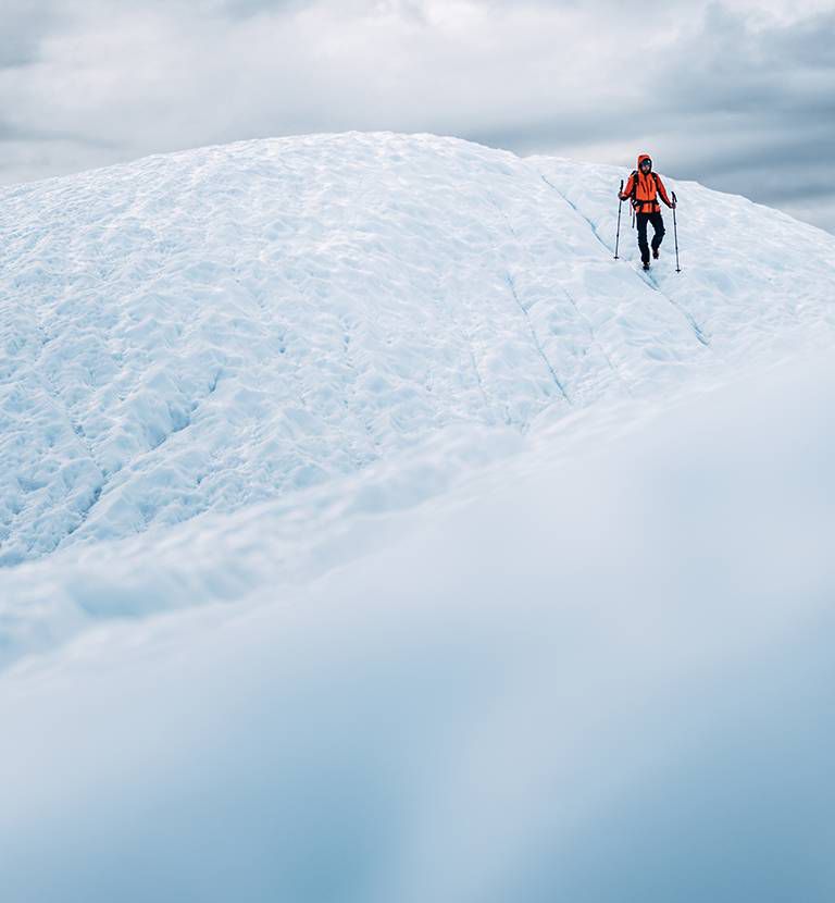 Shop Backpacking Clothing & Hiking Equipment Mountain Hardwear