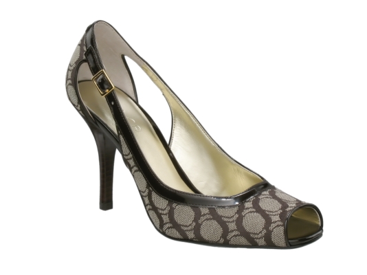 Unisa Millie2 Logo Fabric Pump