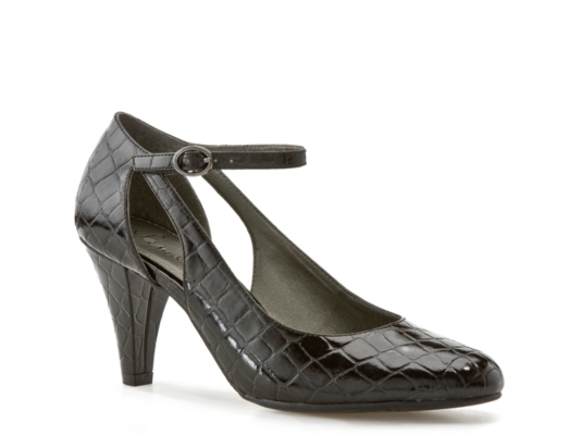 Sam & Libby Elliance Pump