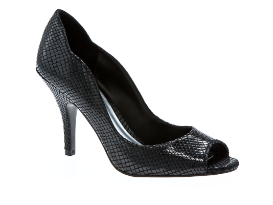 Kelly & Katie Wavy Peep Toe Pump