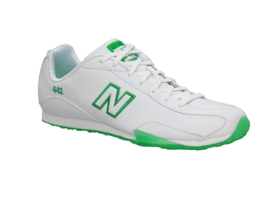 New Balance Women's CW442 Lace Up Shoe