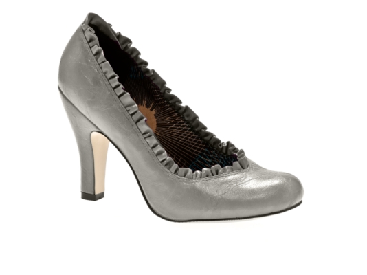 Madden Girl Selestee Ruffle Pump