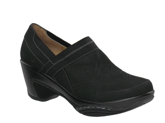 White Mountain Mood Closed Back Clog