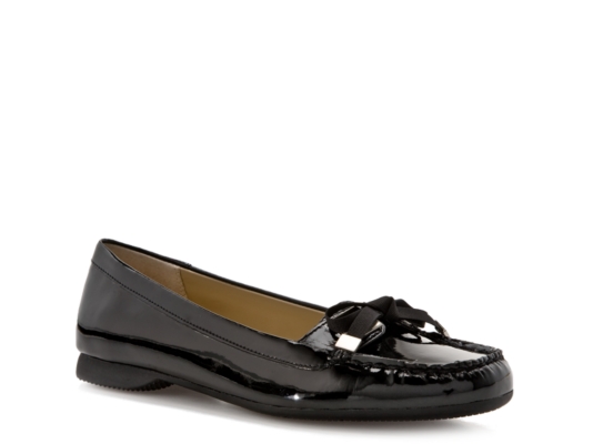 Ellen Tracy Wanda Loafer