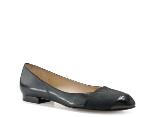 Ellen Tracy Jody Flat
