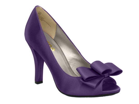Me Too Josie Satin Peep Toe Pump
