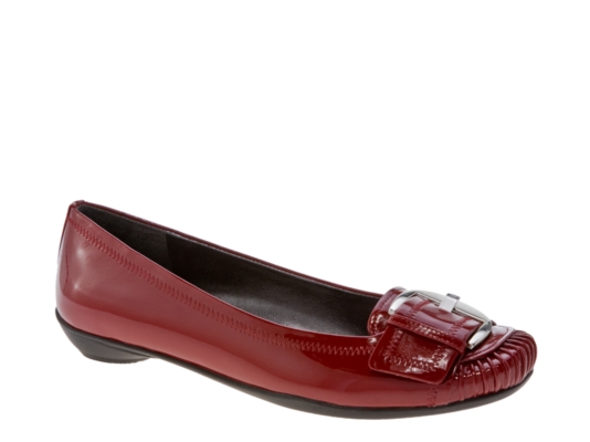 Audrey Brooke Cyrus Patent Leather Flat