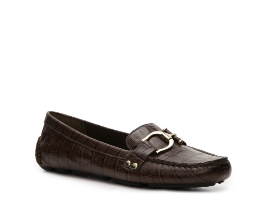 AK Anne Klein Greater Moc