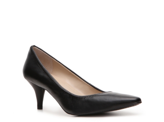 Tahari Brett Pump