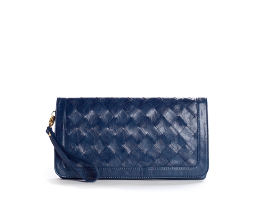 Urban Expressions Woven Clutch