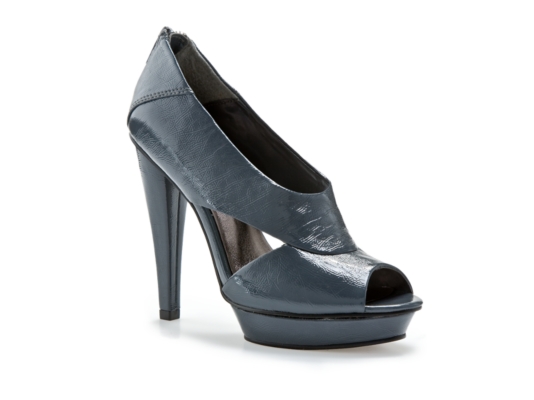 SM Izzie Pump