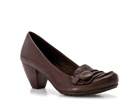 Bare Traps Triny Pump