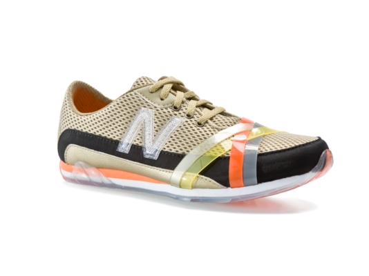 New Balance Women's 471 Sneaker