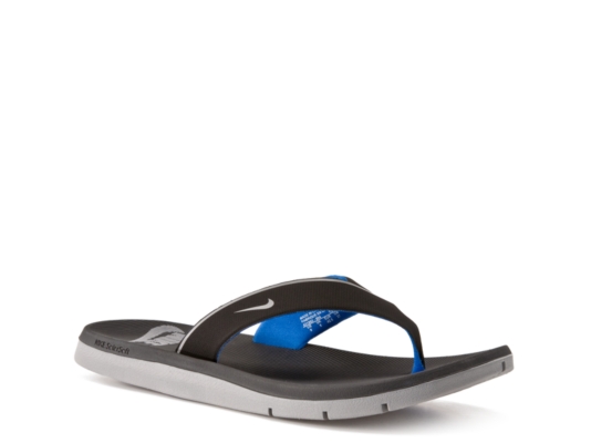 dsw nike flip flops