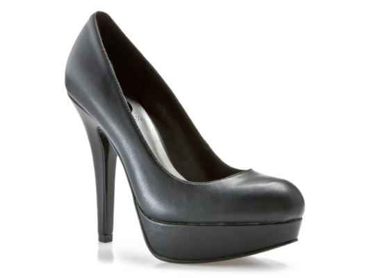 G BY GUESS Vianaa Pump