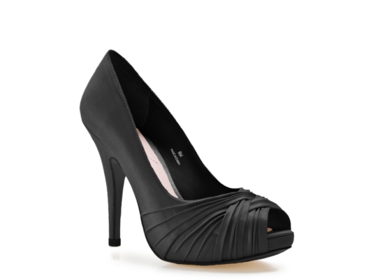 Miss America Gretchen Pump