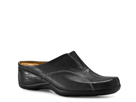 Naturalizer Agnes Clog