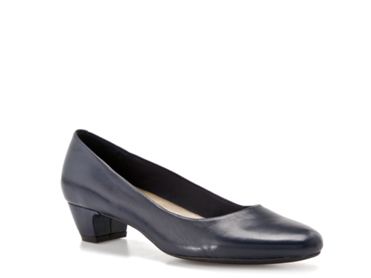 Easy Spirit Kimbra Pump