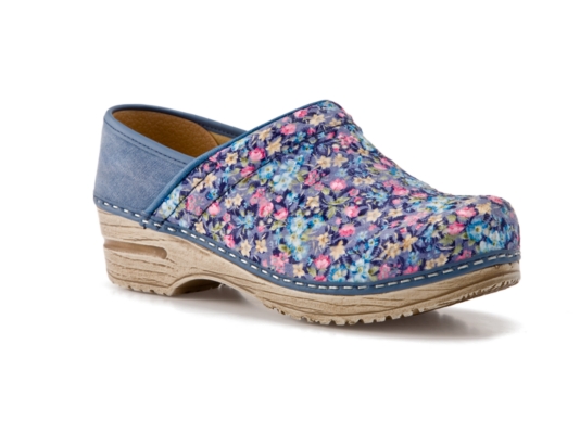 dsw sanita clogs