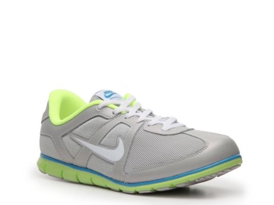 Nike Women's Oceania NM Sneaker