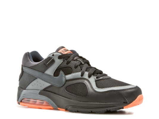 Nike Men's Air Max Go Strong Sneaker