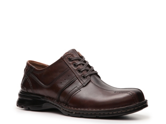 Clarks Men's Toureg Oxford