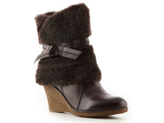 Bare Traps Arrive Wedge Bootie