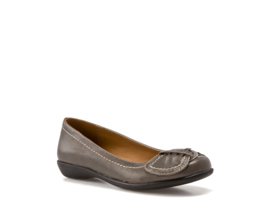 Mia Peyton Toddler & Youth Flat