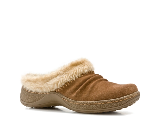 Bare Traps Express Clog