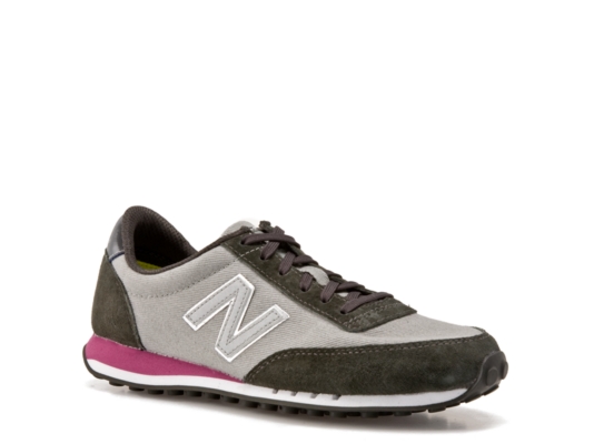 New Balance Women's 410 Retro Sneaker