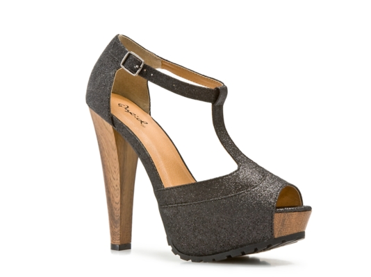 dsw t strap shoes