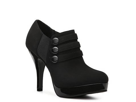 Unlisted E-File Fabric Bootie | DSW