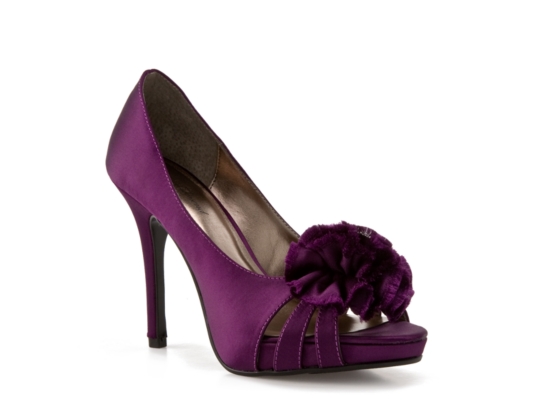 Lulu Townsend Elanor Pump