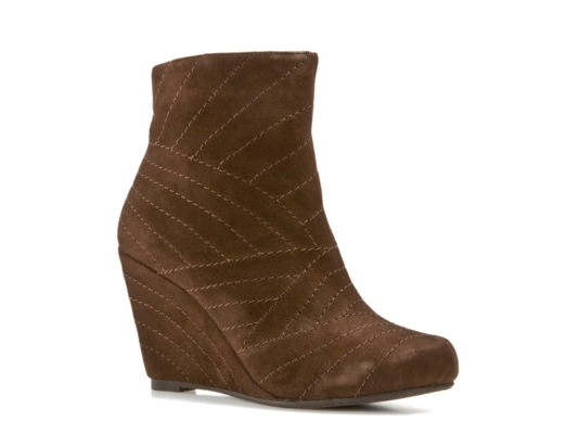 CB By Chocolat Blu Dahlia Wedge Bootie