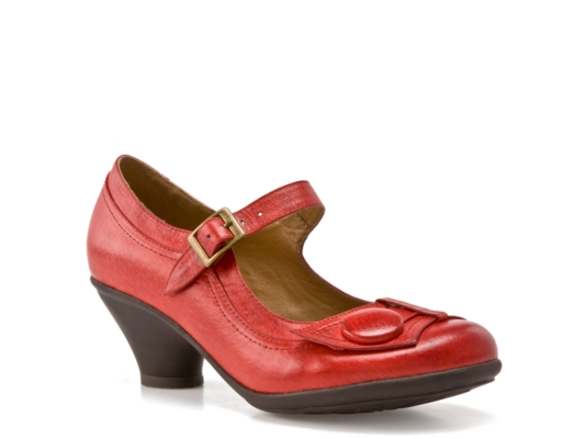 Crown Vintage Kimberly Pump